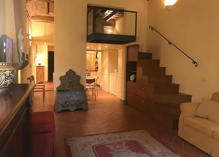 Casa Allegri, Nel Cuore Di